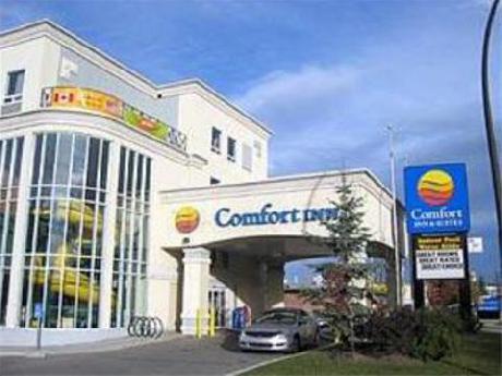 Comfort Inn & Suites University