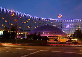 Ренессанс Москва