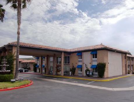 Travelodge Orange County Airport/ Costa Mesa