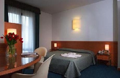 Elite Residence Hotel