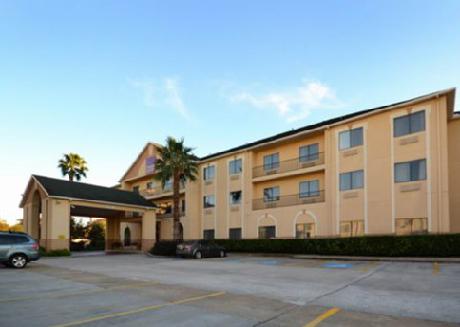 Comfort Suites Bush Intercontinental Airport