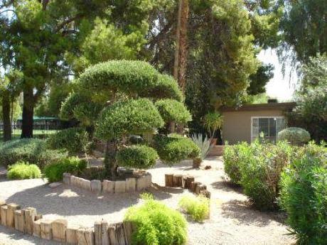 Smoke Tree Resort and Bungalows