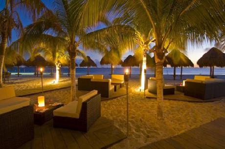 Privilege Aluxes Isla Mujeres