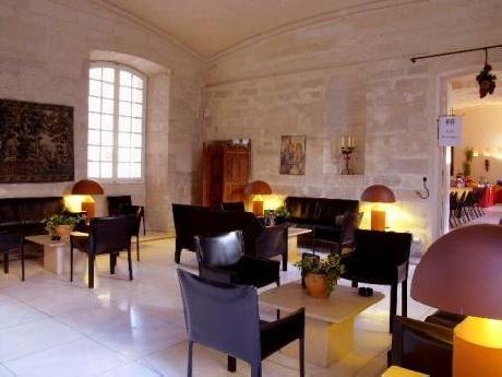 Hotel Cloitre Saint Louis