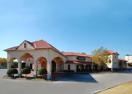 Quality Suites Chattanooga