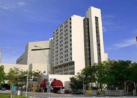 River Park Hotel Suites Port Miami