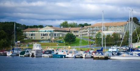 Atlantica Hotel And Marina Oak Island