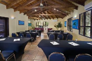 BEST WESTERN PLUS Emerald Beach Resort