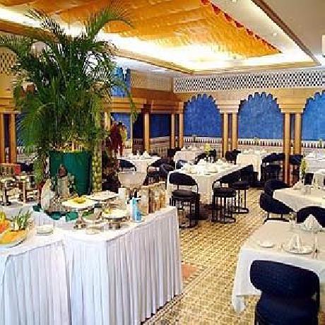 Puerta Del Sol Hotel