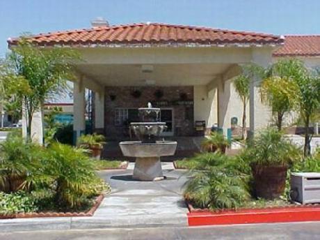 GuestHouse Inn & Suites South