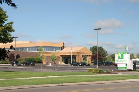 Radisson Hotel and Conference Center Detroit-Livonia