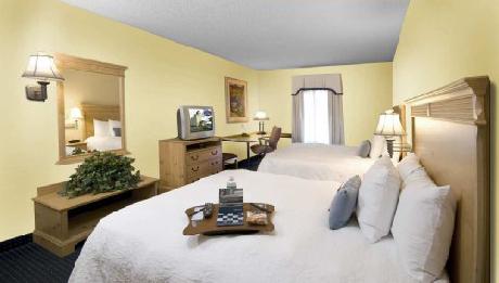 Hampton Inn  Suites JacksonvilleS