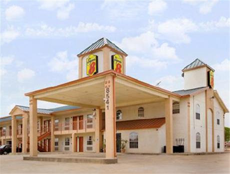 Super 8 Dallas South