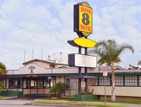 Super 8 Los Angeles/Lax Airport