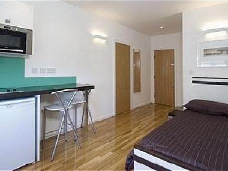 Hyde Park Executive Apartments