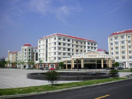 Eiffelton Garden Hotel