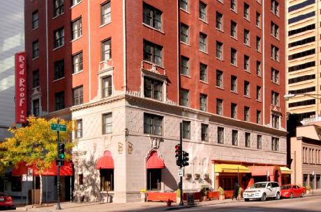 Red Roof Inn Chi Downtown Magnificent  Mile
