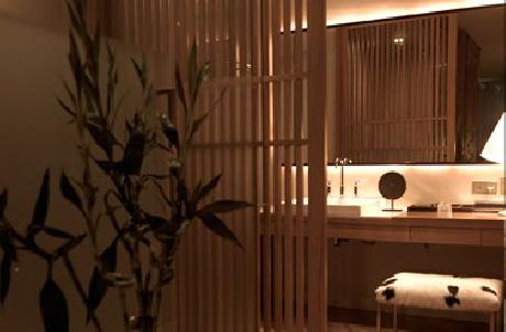 Maduzi Hotel Bangkok