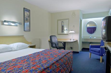 Red Roof Inn Washington, DC  Columbia/Fort Meade