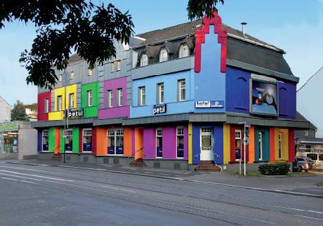 Hotel Petul