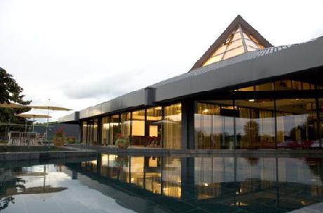 Vanagupe Conference Hotel and Spa Centre