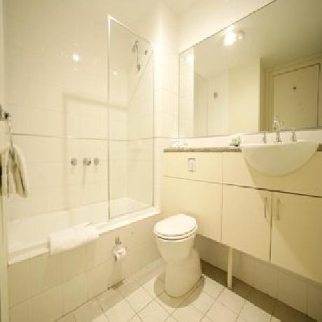 Quest Dandenong Serviced Apts