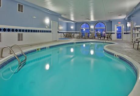 Holiday Inn Express Hotel & Suites MARYVILLE