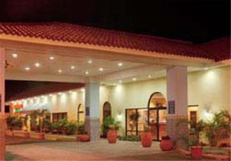 Howard Johnson Hotel Ponce PR