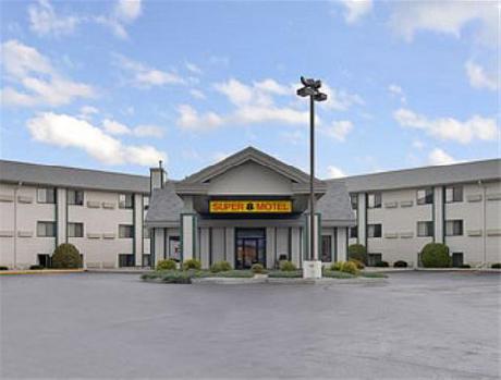 Super 8 Wisconsin Dells
