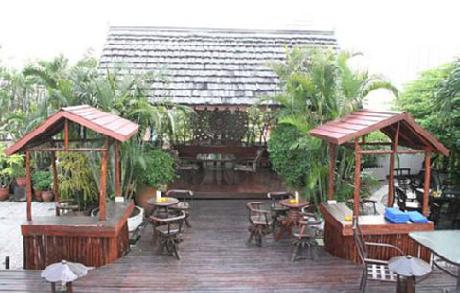 Elegance Suites Bangkok