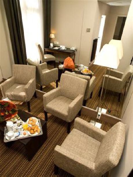 BEST WESTERN PREMIER Carrefour De L'Europe