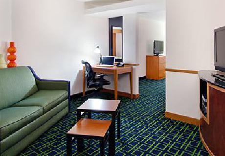 Fairfield Inn & Suites Lake City