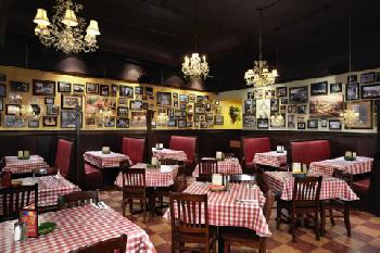 Four Points by Sheraton Niagara Falls Fallsview