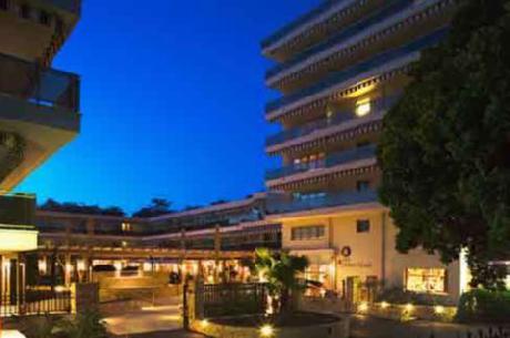 INTER-HOTEL LES STRELITZIAS