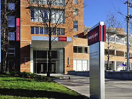 Mercure Santiago Ciudad Empresarial