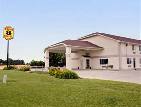 Super 8 Motel - Beloit