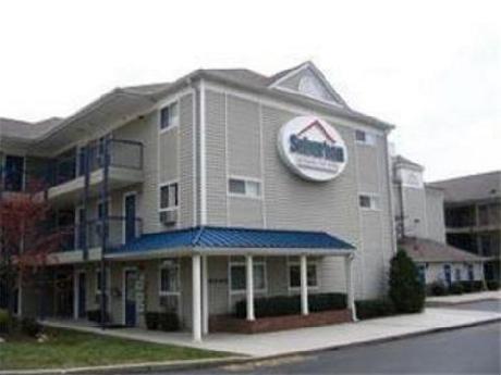 Suburban Extended Stay Hotel East