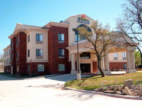 Holiday Inn Express Hotel & Suites LAMPASAS