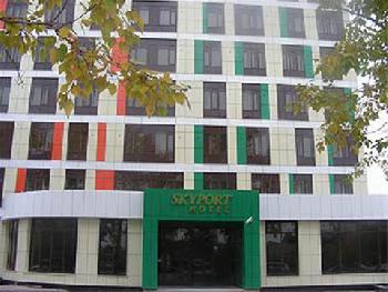 SkyPort Hotel
