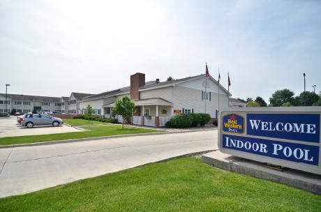BEST WESTERN PLUS University Park Inn & Suites