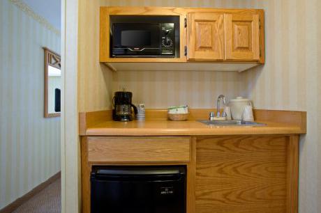 Holiday Inn Express Hotel & Suites CAMARILLO