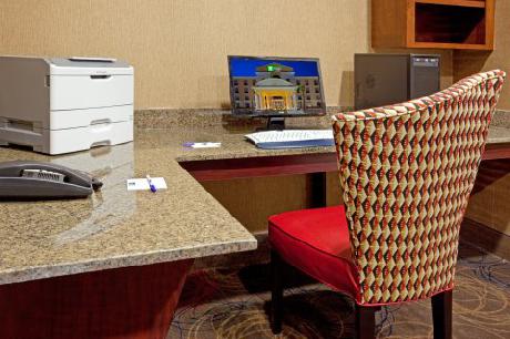 Holiday Inn Express Hotel & Suites KATY