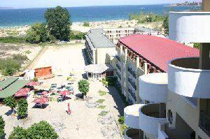 Amfora Beach Hotel