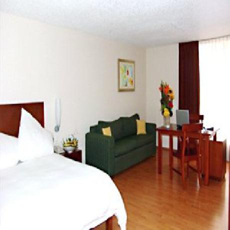 COURTNEY Aff San Marino Suites