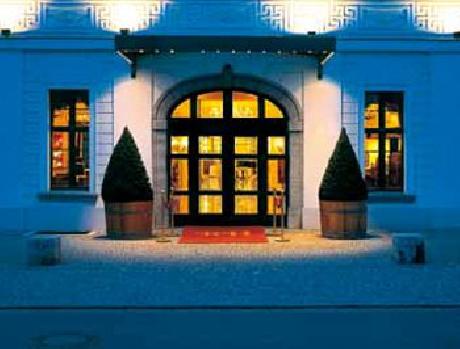 BEST WESTERN PREMIER Grand Hotel Russischer Hof