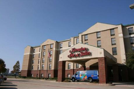 Hampton Inn  Suites DallasDFW Airport NorthGrapevine