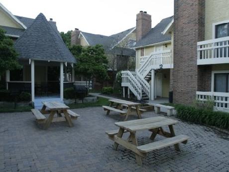 Chase Suite Hotel Kansas City