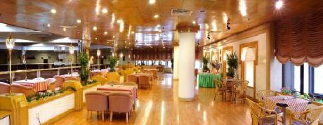 World Plaza International Hotel