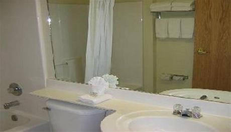 Western Skies Inn and Suites