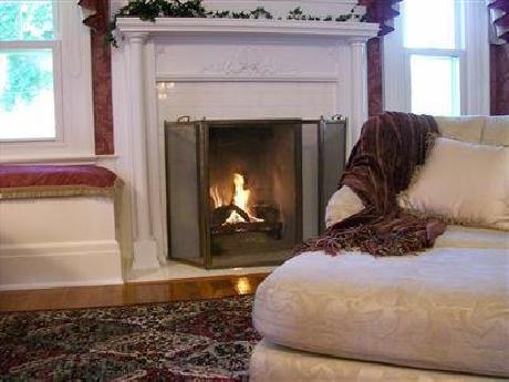 Julia's Bed and Breakfast